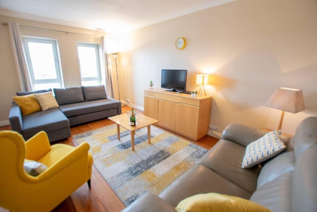 310 - The Carrowbeg At The Harbour Mills By Shortstays Westport Esterno foto