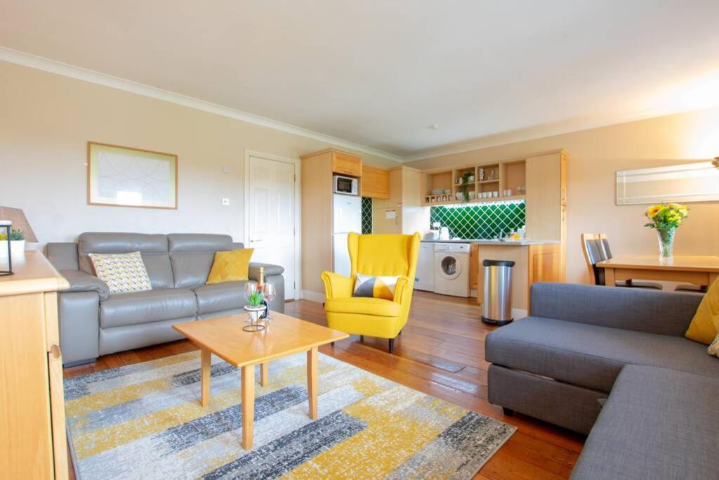 310 - The Carrowbeg At The Harbour Mills By Shortstays Westport Esterno foto