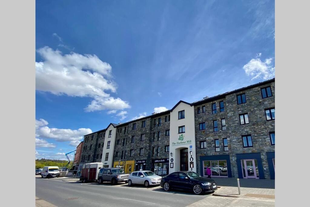 310 - The Carrowbeg At The Harbour Mills By Shortstays Westport Esterno foto