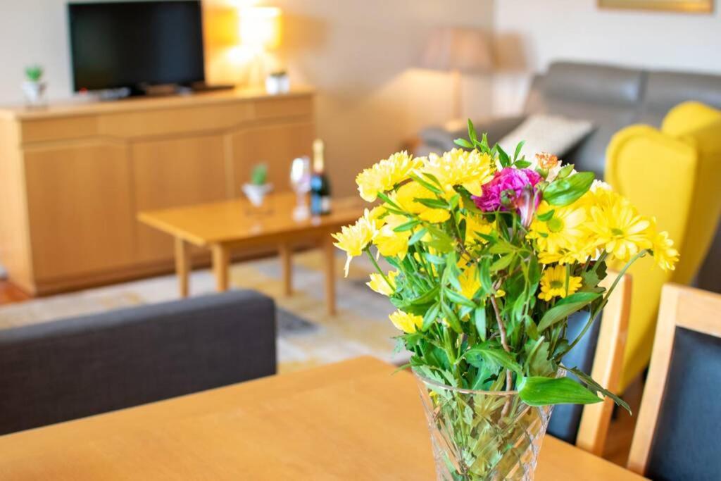 310 - The Carrowbeg At The Harbour Mills By Shortstays Westport Esterno foto