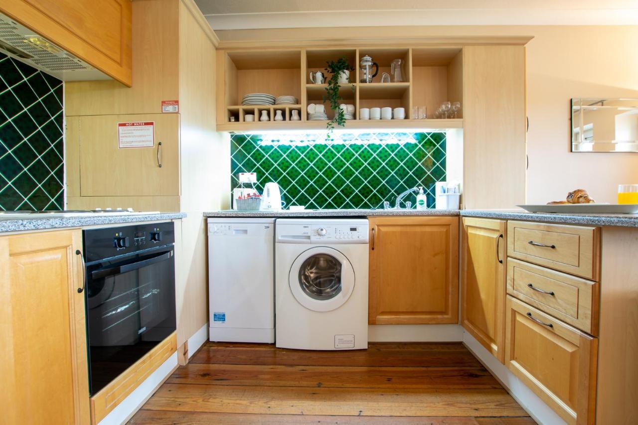 310 - The Carrowbeg At The Harbour Mills By Shortstays Westport Esterno foto